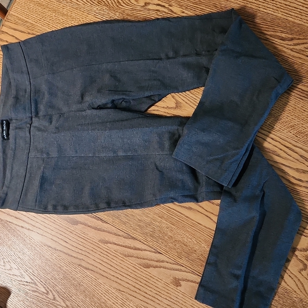 Gray skinny pants